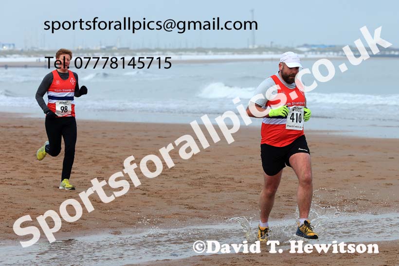 The 2023 Blyth Sands Race. Photo: David T. Hewitson/Sports for All Pics